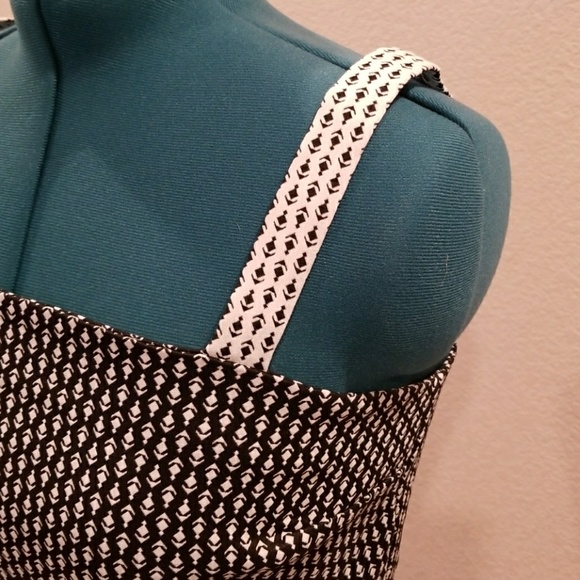 Stitch Fix 41 Hawthorne Peplum Top - Picture 2 of 3